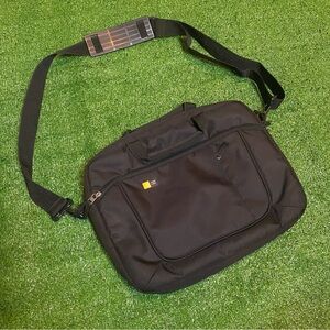 Black Case Logic 15.6” Laptop, iPad, Tablet Briefcase